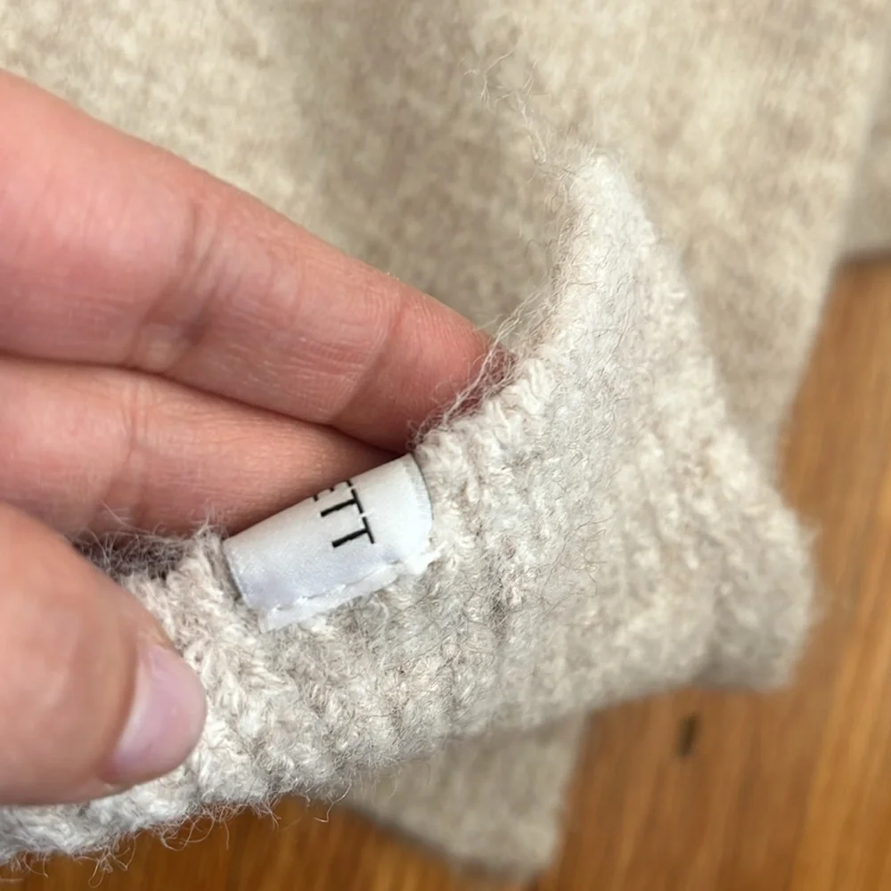 LK BENNETT Lisa scarf in oatmeall